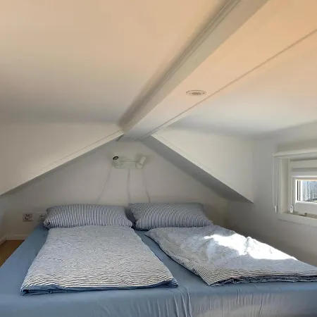 Unique Tiny House *